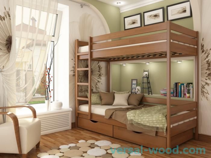 дървени легла в детската стая