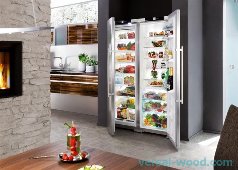 Хладилникът VESTFROST VF 395-1 SBW се препоръчва да се монтира за кухни с голяма площ