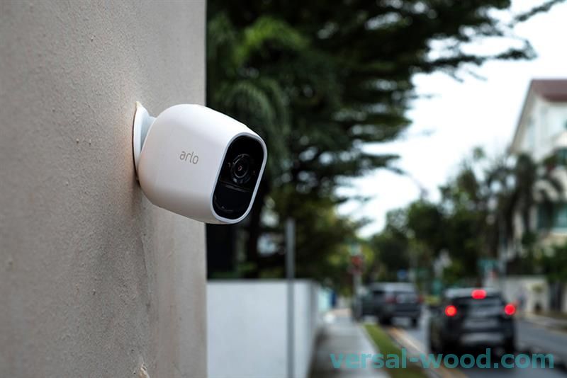 Камери відеоспостереження можна встановлювати як на вулиці, так і в приміщенні