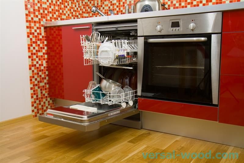 Вузька посудомийна машина cбережет дорогоцінний час і поміститься навіть на невеликій кухні
