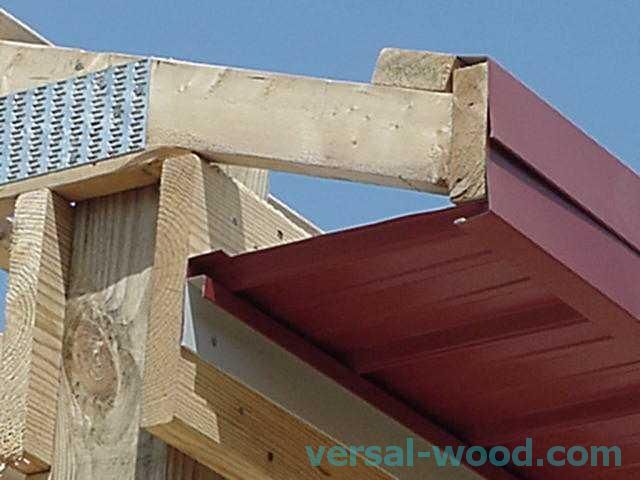 Jak lemovat převis střechy profesionálním plechem