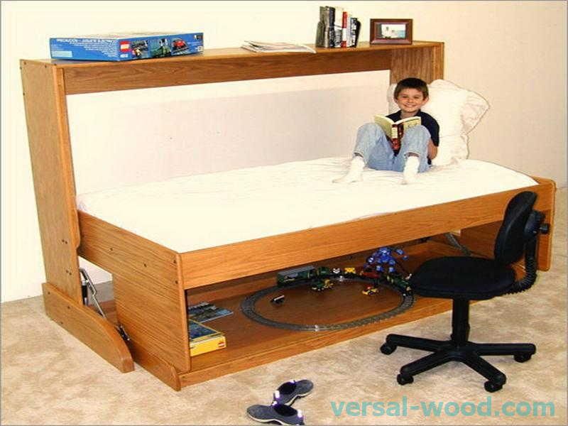Mini stena z dvižno posteljo / mizo za otroke